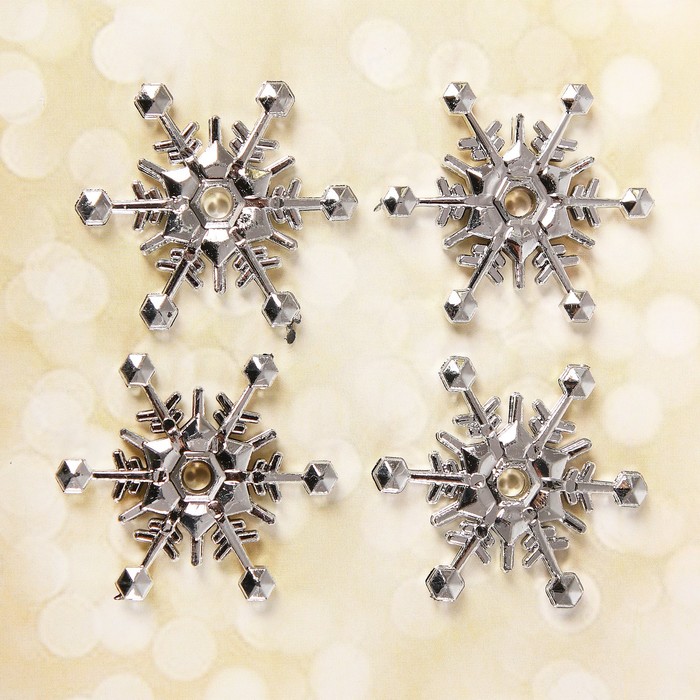Основа для творчества и декора "Снежинка" набор 4 шт, размер 1 шт 3,5 см, цвет серебряный