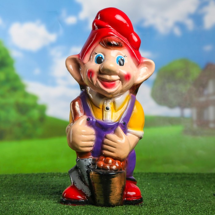 Садовая фигура "Гном с картошкой" 50 см, микс