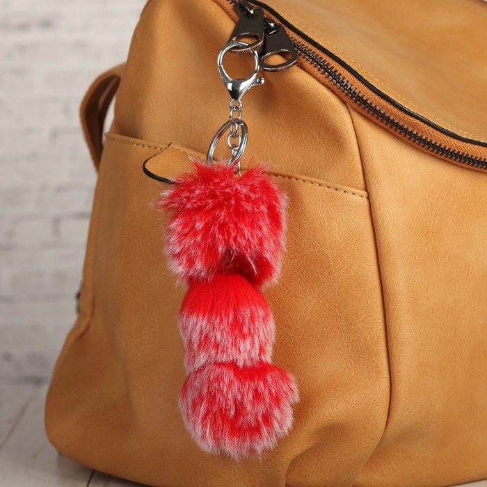 Пушистик на кольце "Три шарика" МИКС 12х4х4 см