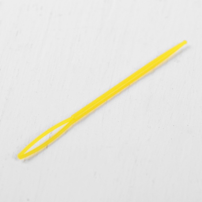 Новый год, вышивка крестиком на пластиковой канве "Снежинка" с пластиковой иглой