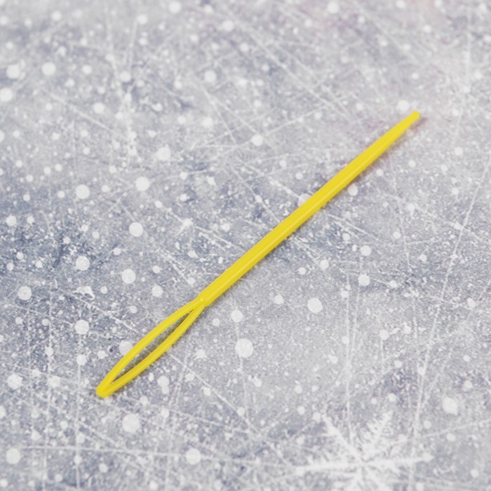 Новый год, вышивка крестиком на пластиковой канве "Снеговик" с пластиковой иглой