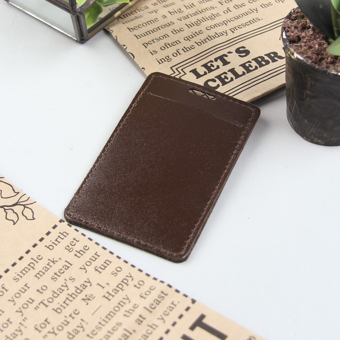 Футляр для карточки, гладкий, цвет коричневый