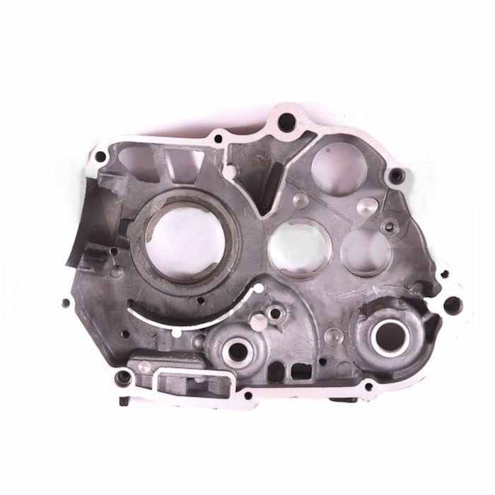 Картер двигателя YX 125 153FMI, 154FMI, правая часть