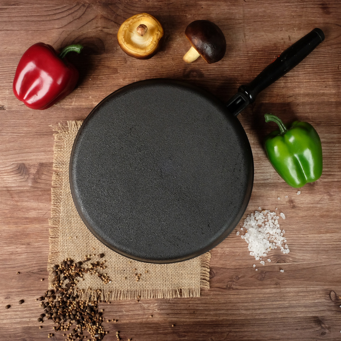 Сковорода чугунная 260×60 с деревянной ручкой, петриковская роспись