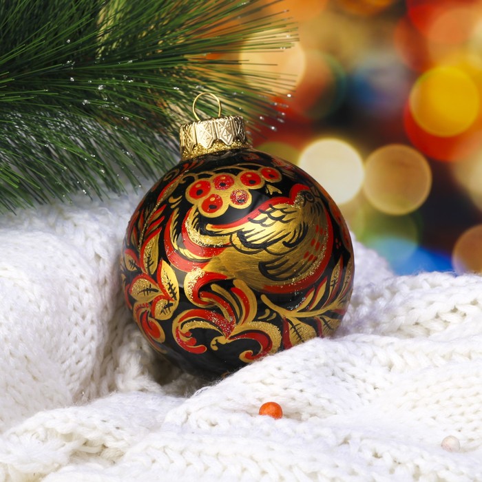 Ёлочный шар ручной работы  "Птица на черном 2" 8 см