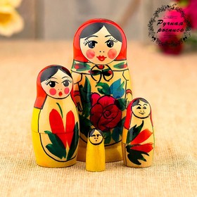 Матрёшка «Семёновская», красный платок, 4 кукольная, 9 см Ош