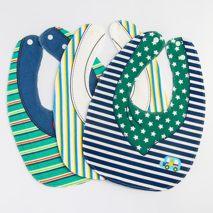 Нагрудник двусторонний для мальчика, цвета МИКС