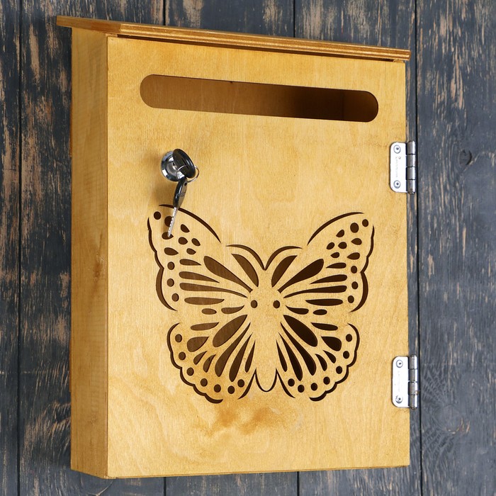Почтовый ящик "Бабочка" орех, с замком, открывается на себя