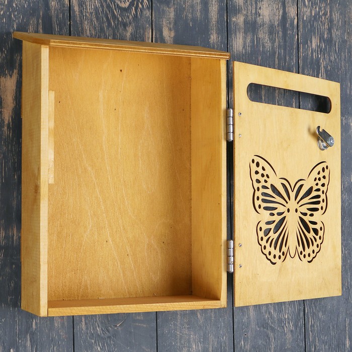 Почтовый ящик "Бабочка" орех, с замком, открывается на себя