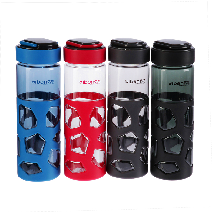 Бутылка для воды 550 мл «Пятнышки», на карабине, в пластиковом чехле, микс, 6х6х21 см