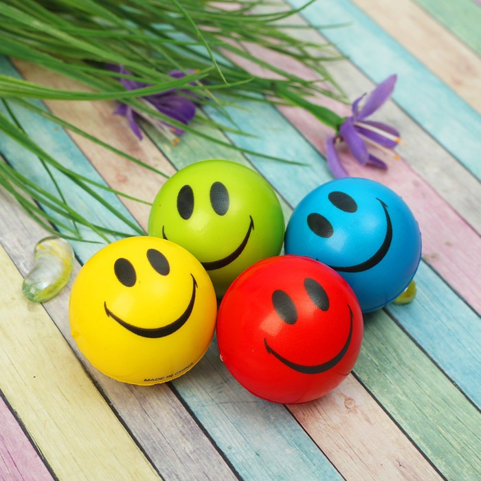 Мяч мягкий "Смайлик" 4,5 см, цвета МИКС