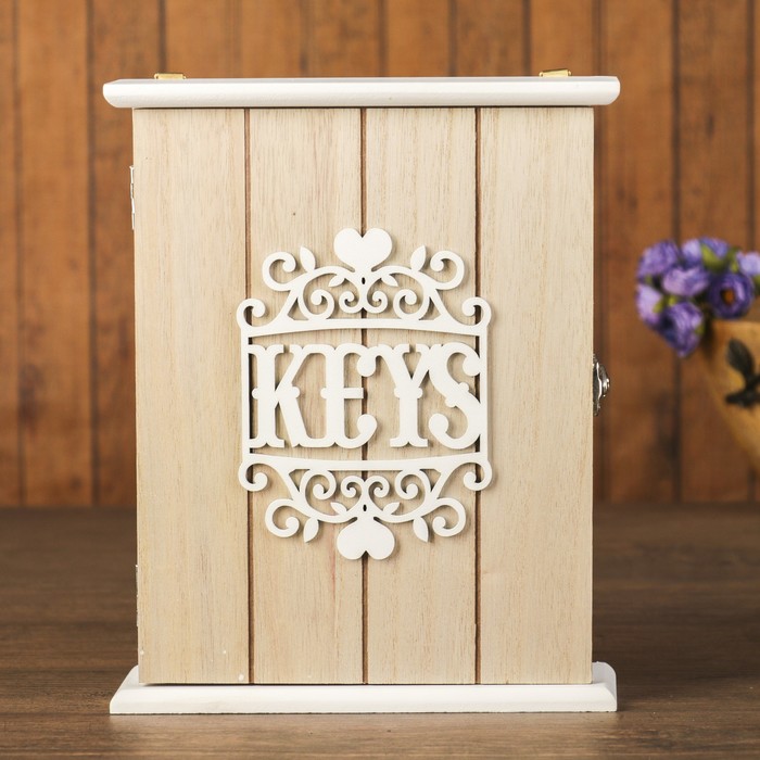 Ключница дерево 4 крючка "Ключи. Ажур с сердцем" 24,5х20х6,5 см
