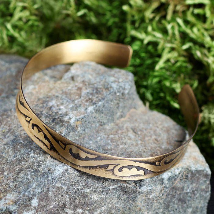 Браслет вогнутый «Благополучие» H 10 мм, D 55-75 мм, латунь