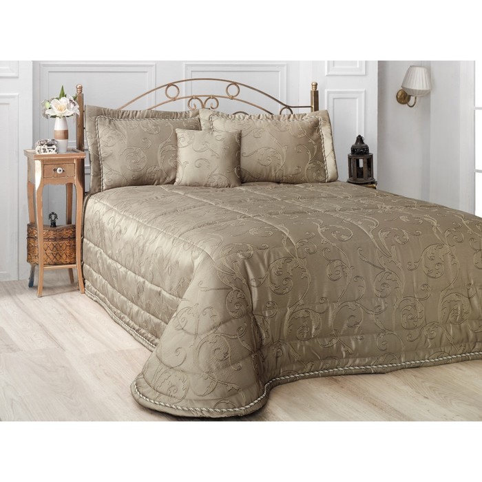 Комплект Kalven: покрывало 260 × 260 см, наволочки 50 × 70 см - 2 шт, капучино