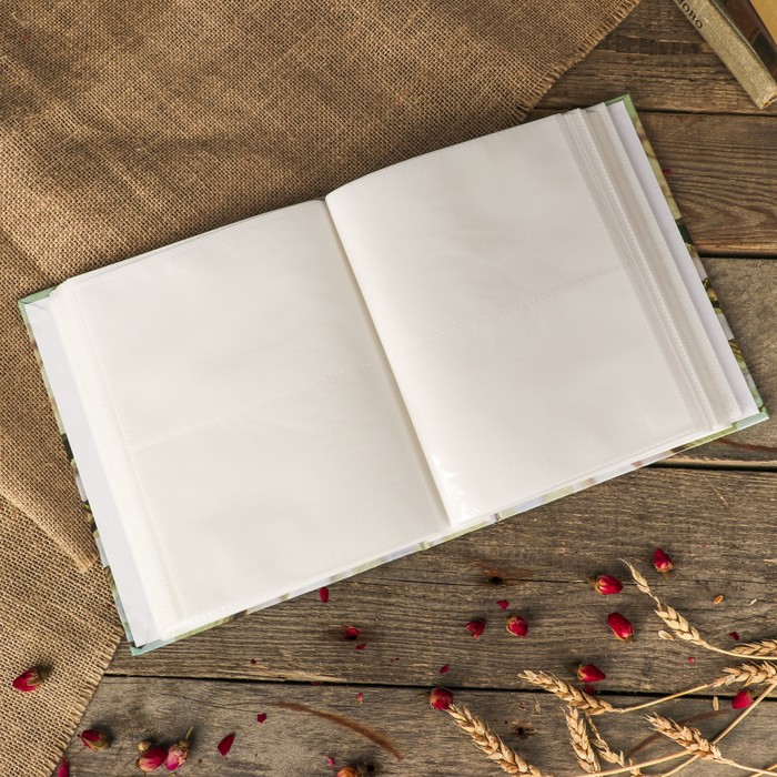 Фотоальбом на 200 фото 10х15 см "Пышные пионы" 23х18х5,5 см