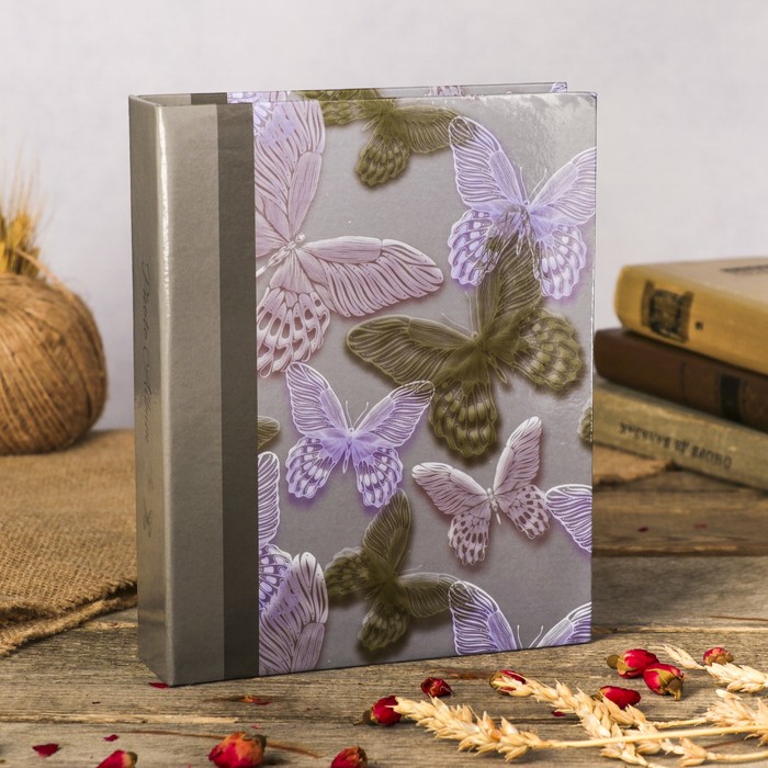 Фотоальбом на 200 фото 10х15 см "Кружевные бабочки" 23х18х5,5 см