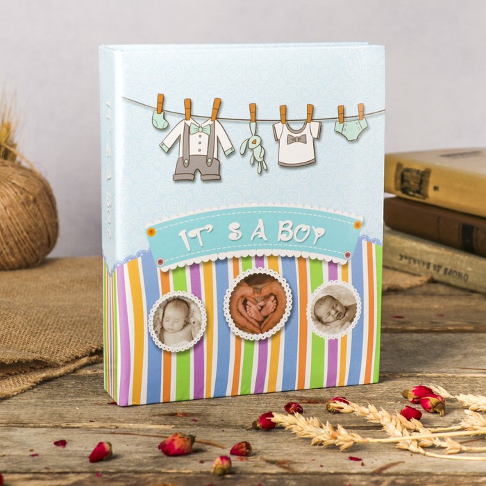 Фотоальбом на 200 фото 10х15 см "А у нас мальчик" 23х18х5,5 см