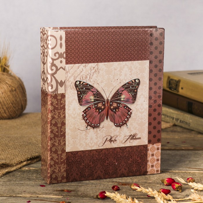 Фотоальбом на 200 фото 10х15 см "Ретро. Бабочка" 23х18х5,5 см