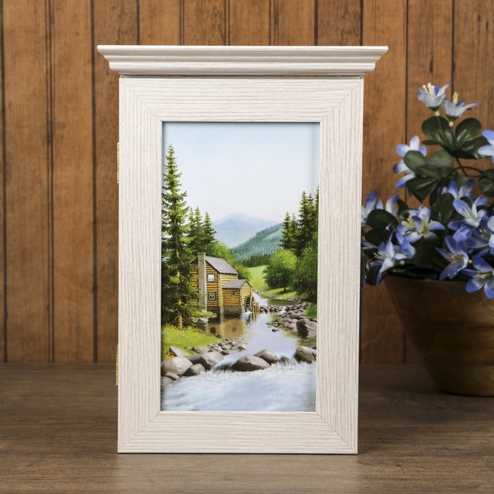 Ключница "Река" молочный дуб 18х30х6 см