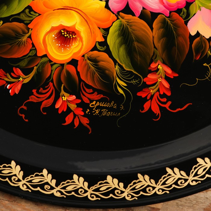 Поднос «Цветы», чёрный фон, D=32 см, ручная роспись