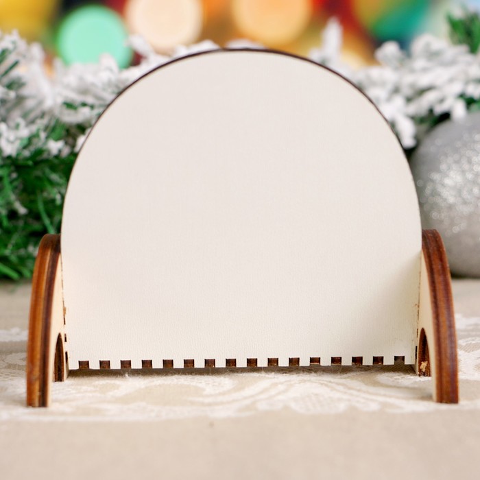 Вечный календарь «Хрюши за столом», 10,5×10×5 см