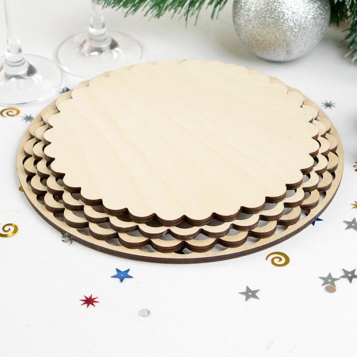 Поднос «Хрюши под ёлкой», D = 20,8 см