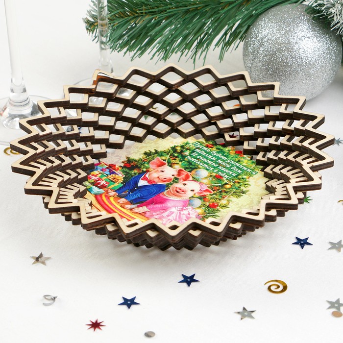 Сухарница «Хрюши под ёлкой», 20×20×4 см