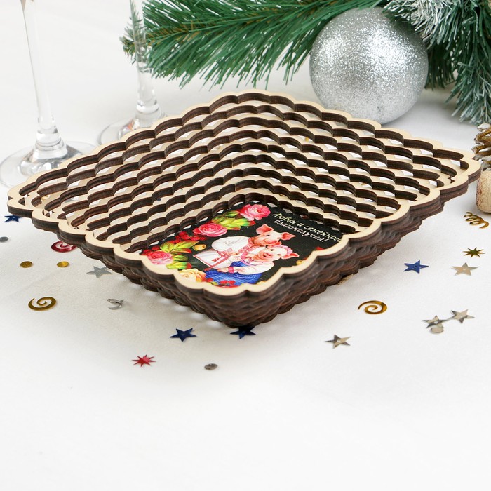 Сухарница «Свинки в пионах», 17,5×17,5×4 см