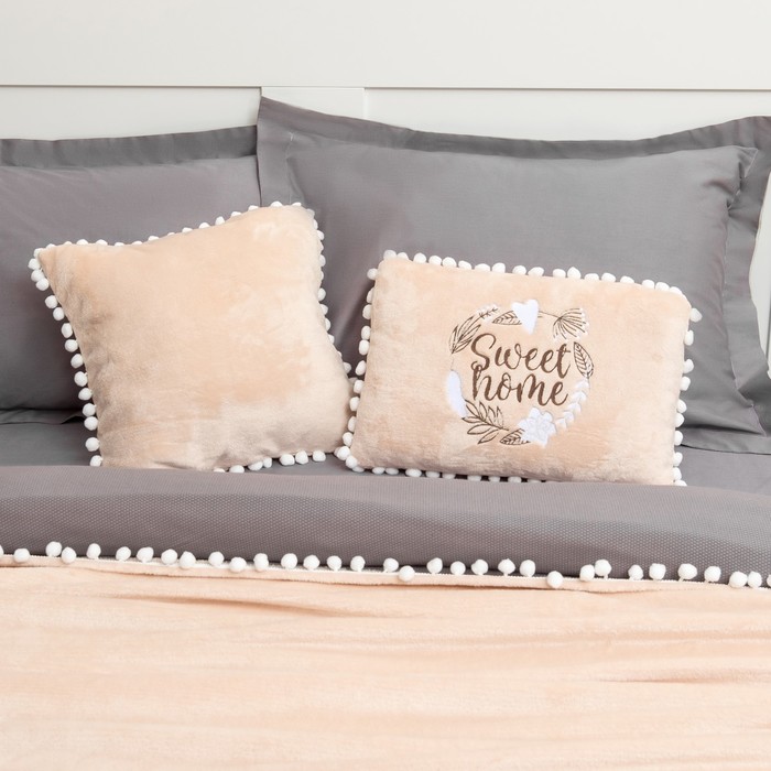 Подушка "Этель" Home бежевая р-р 40 х 30 см, 100% П/Э, велсофт