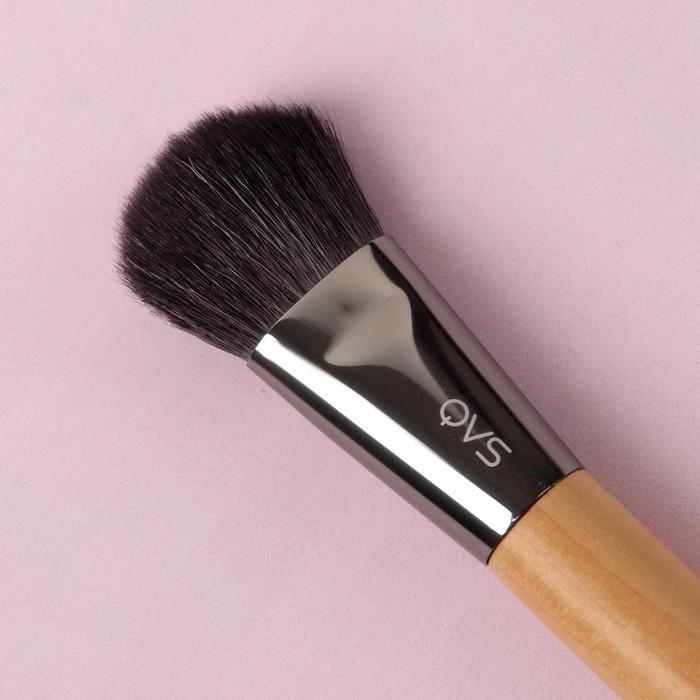 Кисть для румян