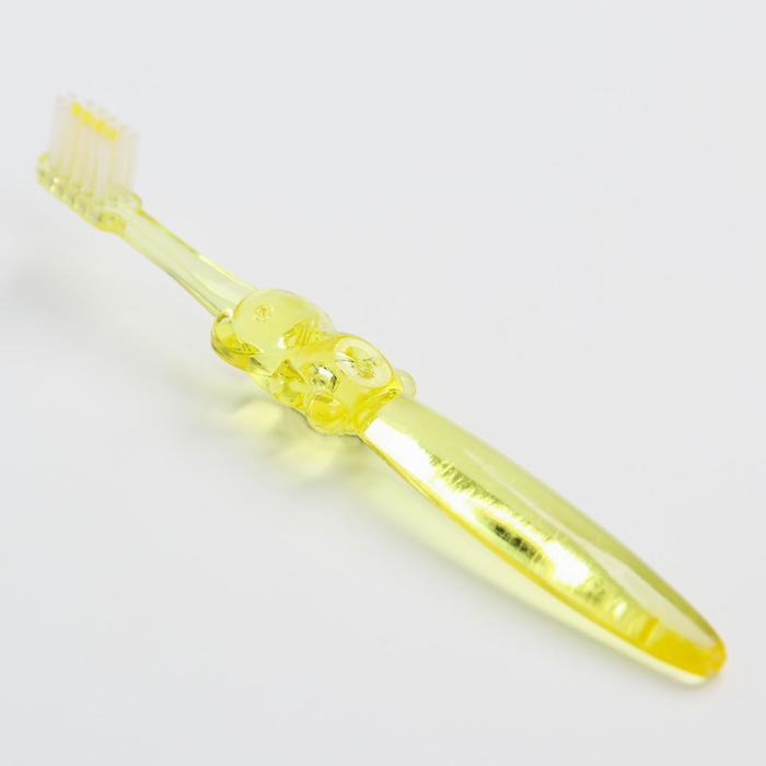 Зубная щётка детская «Слоник», от 18 мес., цвет жёлтый