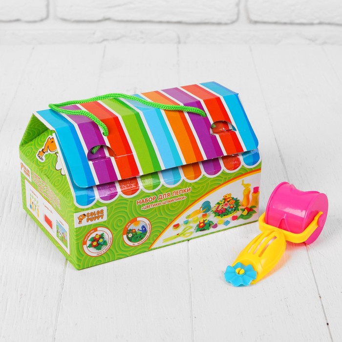 Набор для лепки "Цветики-штампики", тесто 240 г, аксессуары