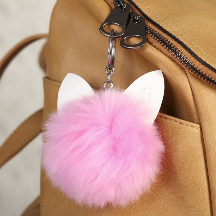 Пушистик на кольце "Зайка" розовый 8х8х8 см