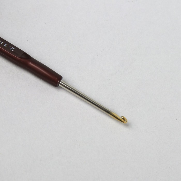 Крючок для вязания, с золотой головкой, 14см, d=2,1мм