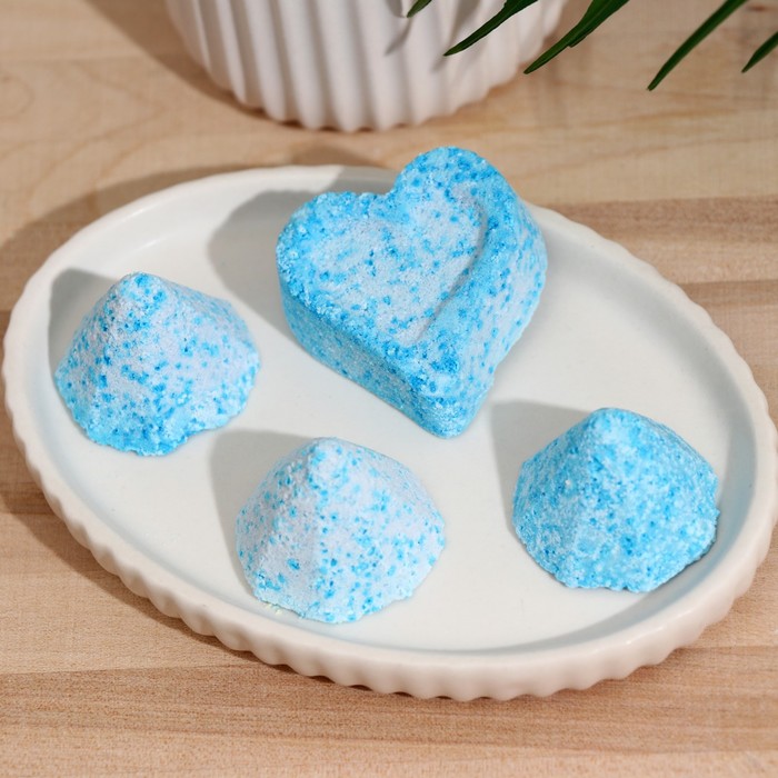 Бурлящие сердечки "Шелковая кожа" с гиалуроновой кислотой 150 гр.