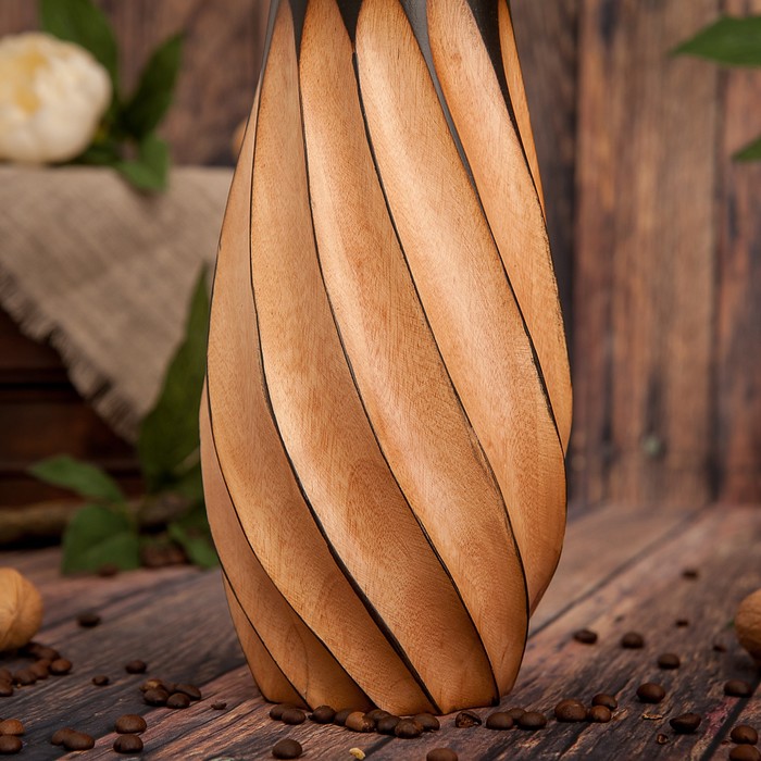 Ваза из мангового дерева "Вертушка" 35х12,5х12,5 см