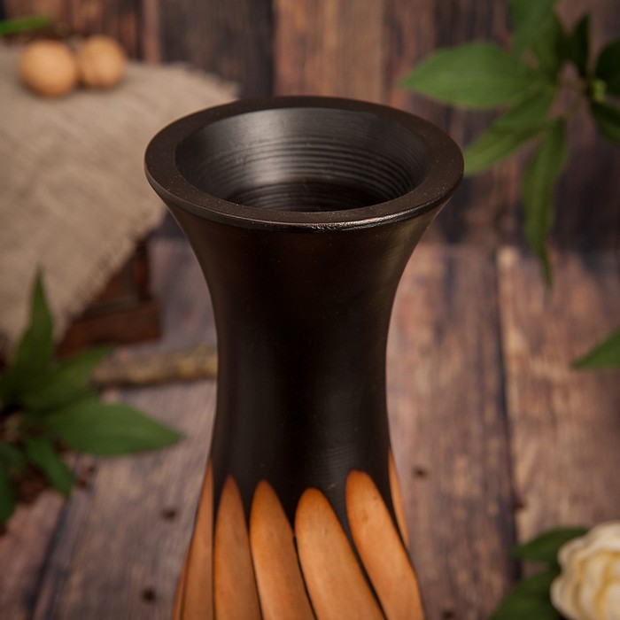 Ваза из мангового дерева "Вертушка" 35х12,5х12,5 см