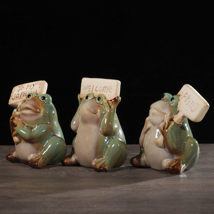 Сувенир керамика "Лягушата с табличками" набор 3 шт 10х8,5х6 см