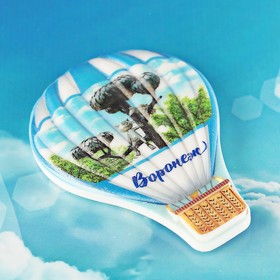 

Магнит с воздушным шаром «Воронеж. Котёнок с улицы Лизюкова»