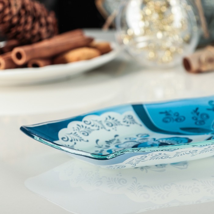 Блюдо сервировочное "Матрешка в голубом"