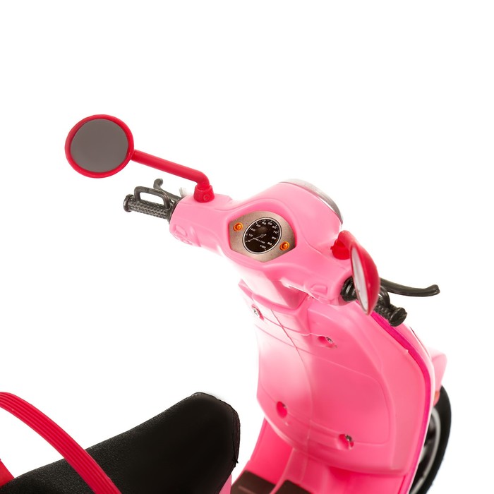 Кукла модель "Наташа" на скутере, с аксессуарами