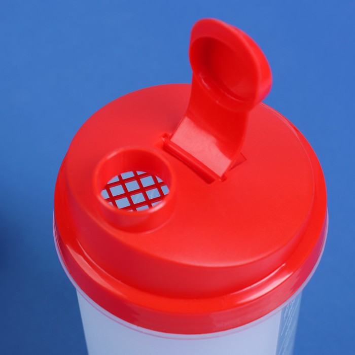 Шейкер 700 мл, с шариком, прозрачный, красный, 10х22 см