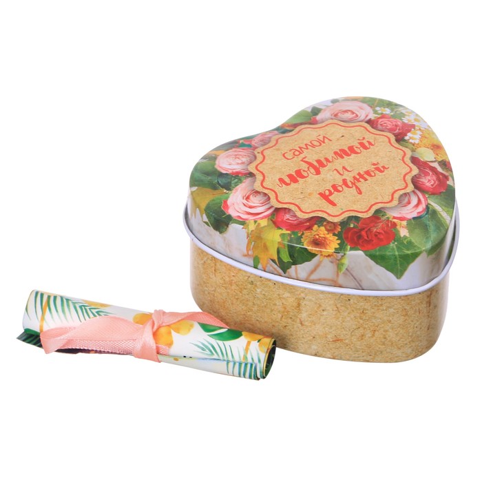 Подарочный набор "Самой любимой и родной": шкатулка, мыльные лепестки, пожелание