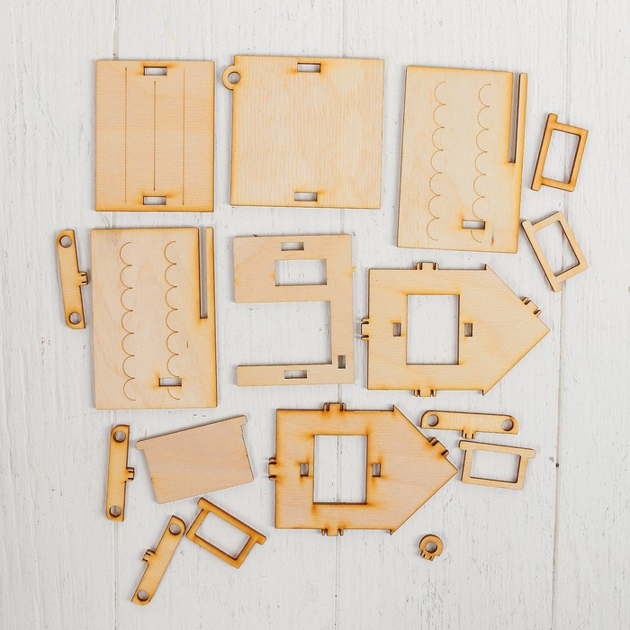 Деревянный конструктор минимир "Домик со ставнями"