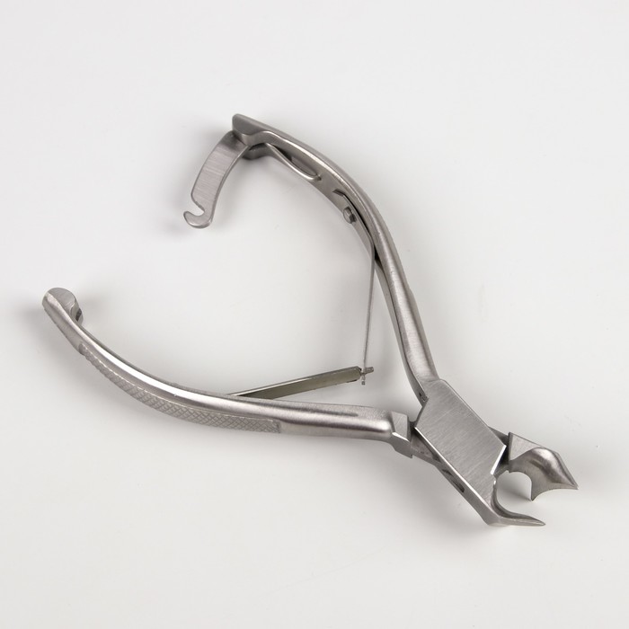 Кусачки для кутикулы, спиральная пружина, 10,5см, рабочая область-5мм, ручная заточка