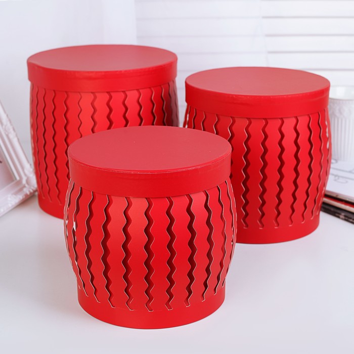 Набор коробок 3в1, красный, 20 х 20 х 20 - 16 х 16 х 16 см