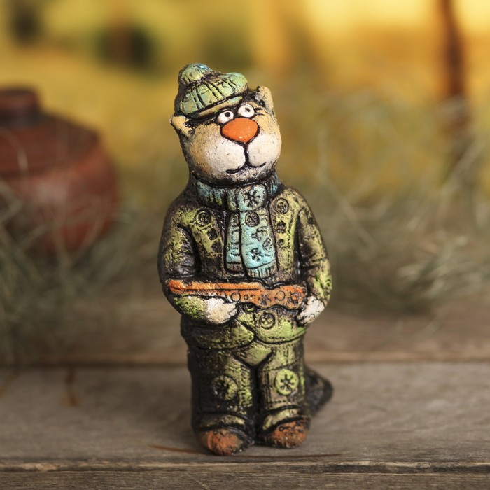 Сувенир из шамота "Кот Охотник" 19 см