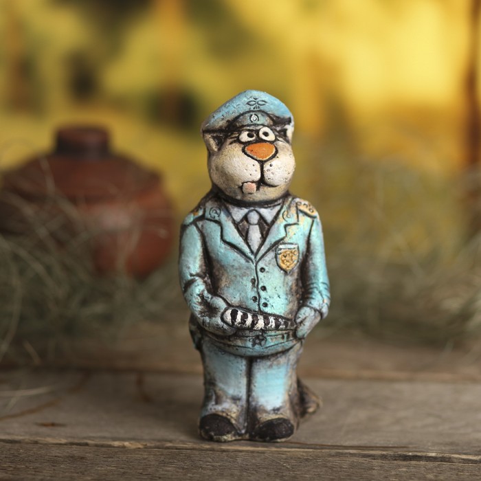 Сувенир из шамота "Кот полицейский" 19 см
