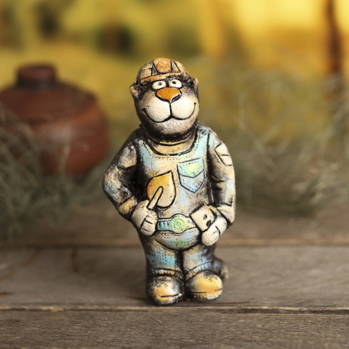 Сувенир из шамота "Кот строитель" 19 см