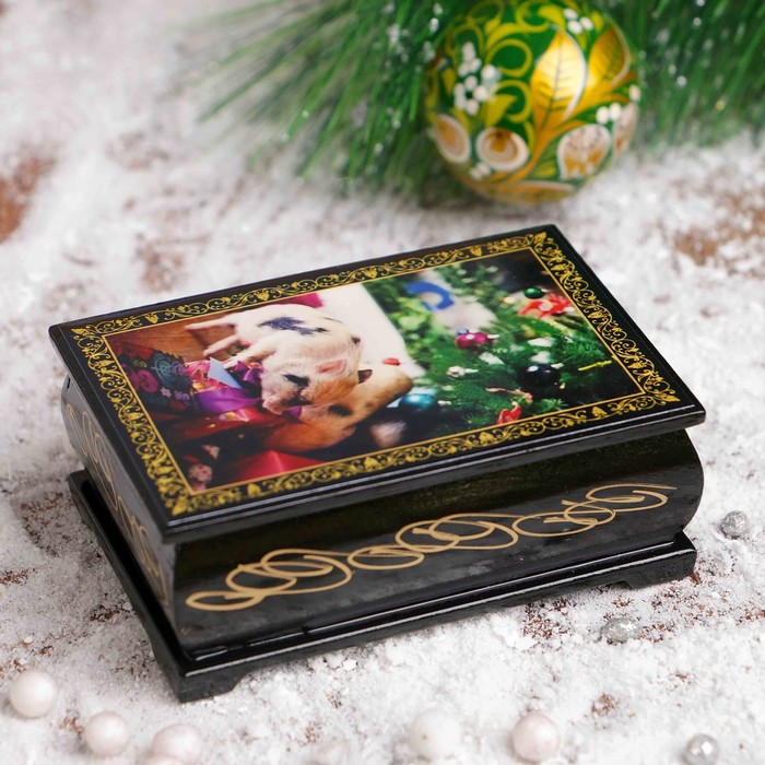 Шкатулка «Подарочки», 6×9 см, лаковая миниатюра